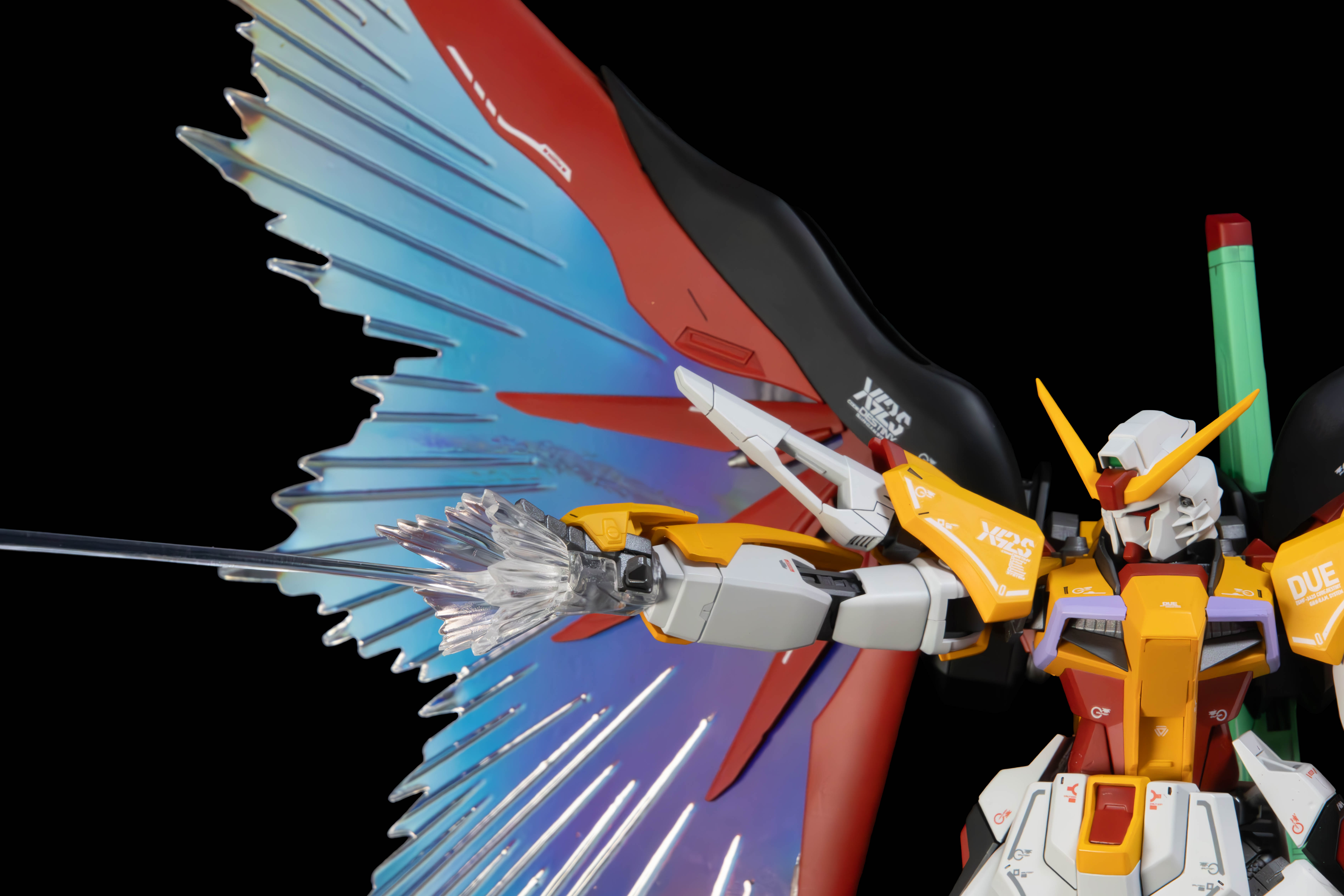 MG デスティニーガンダム ハイネ専用機 【開封編】【仕上編】 – MASTER
