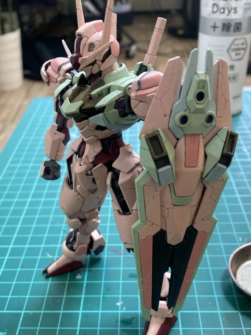 リアルタッチマーカーでお手軽スミ入れ！－HGガンダムエアリアルを作る