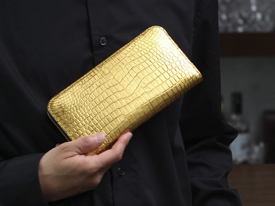 LEON別注モデル！スモールクロコダイル×24金箔！ゴールドに煌めく