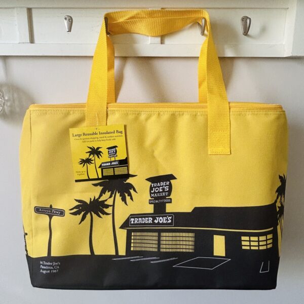 トレジョさんのクーラー・保冷バッグ Trader Joe's Large Reusable