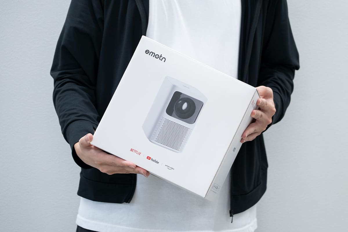 コンパクトなのに抜群のパワーで動作もサクサク！Netflix公式