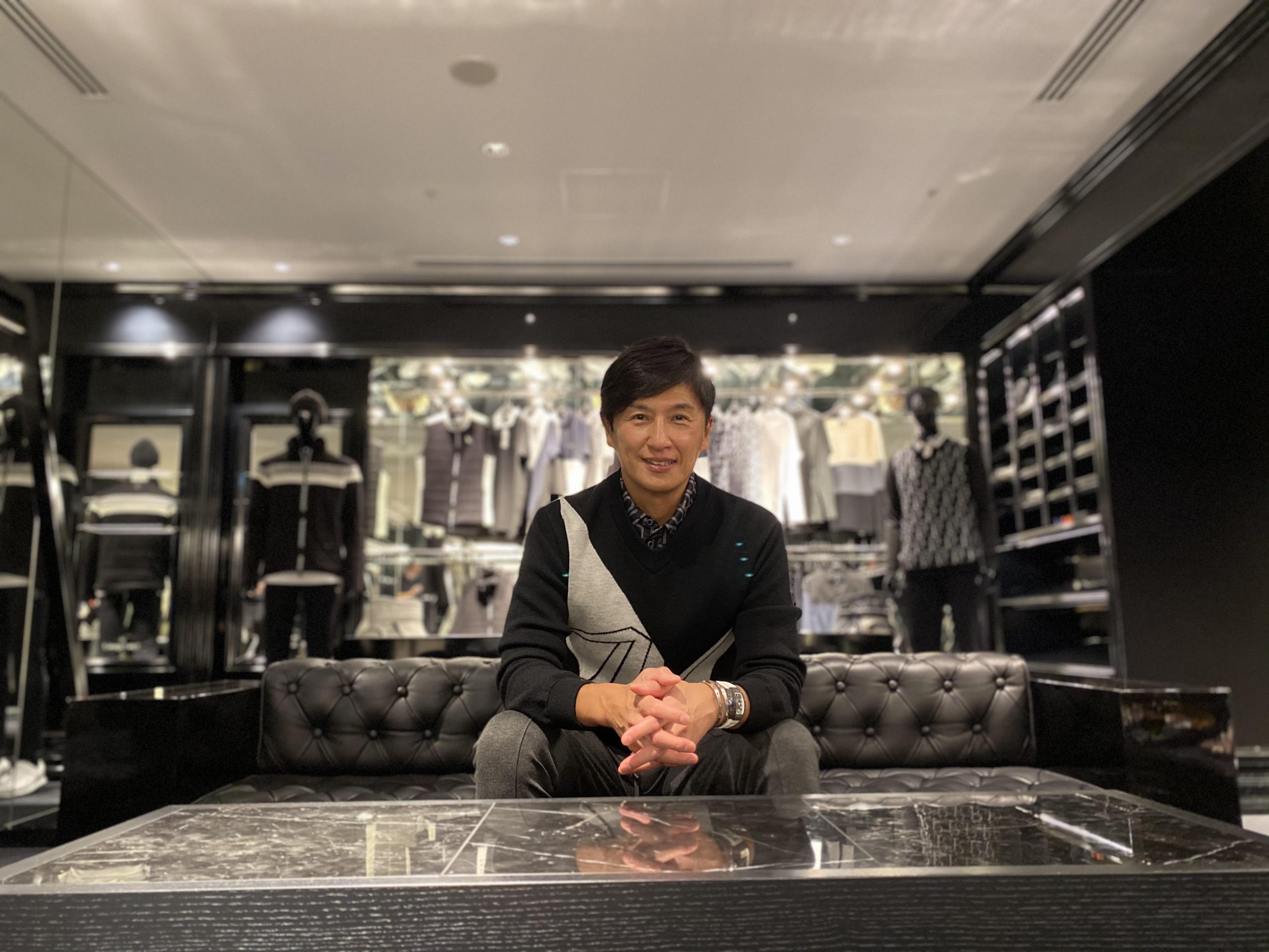 ハイエンドラグジュアリーブランド 1piu1uguale3 ウノ ピゥ ウノ