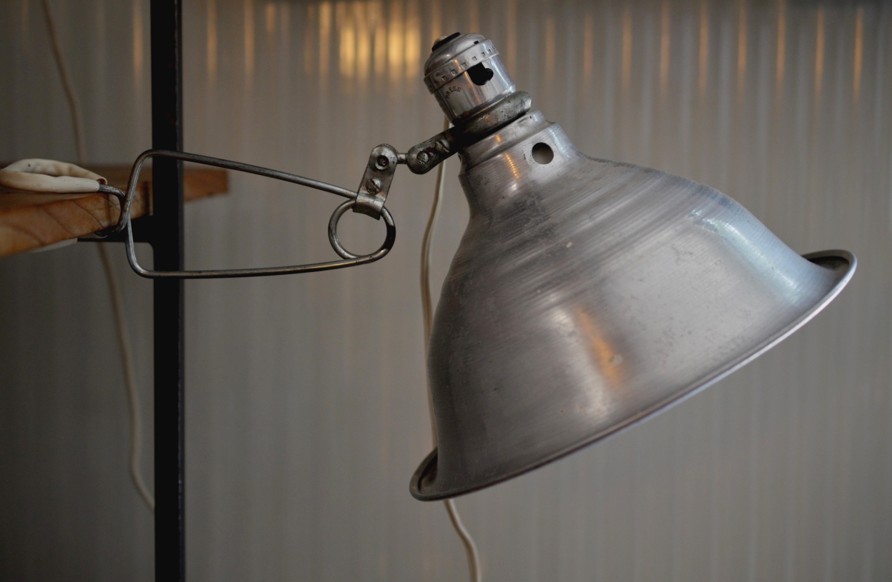 アルミ製クリップランプ LEVITON U.S.A – Tsubame Märkt