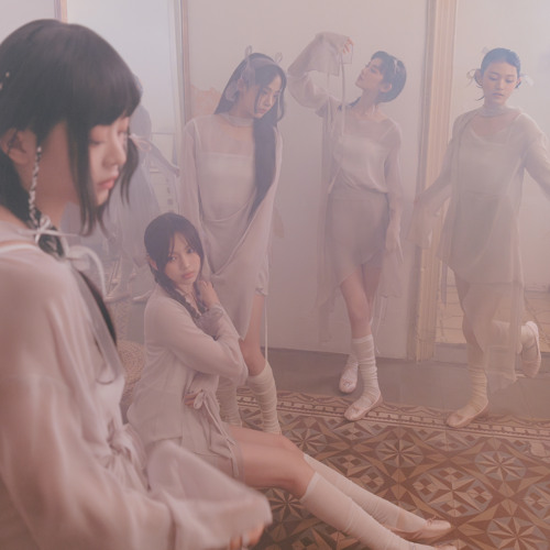 Stream NewJeans (뉴진스) - Cool With You by ♡ | Listen online for