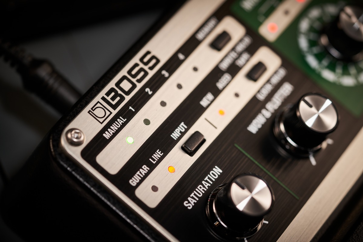 BOSS RE-2 / RE-202 Space Echo – GuitarQuest イシバシ楽器が送る楽器