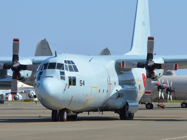 戦術輸送機の原点にして頂点・C-130ハーク | HARUKAZE