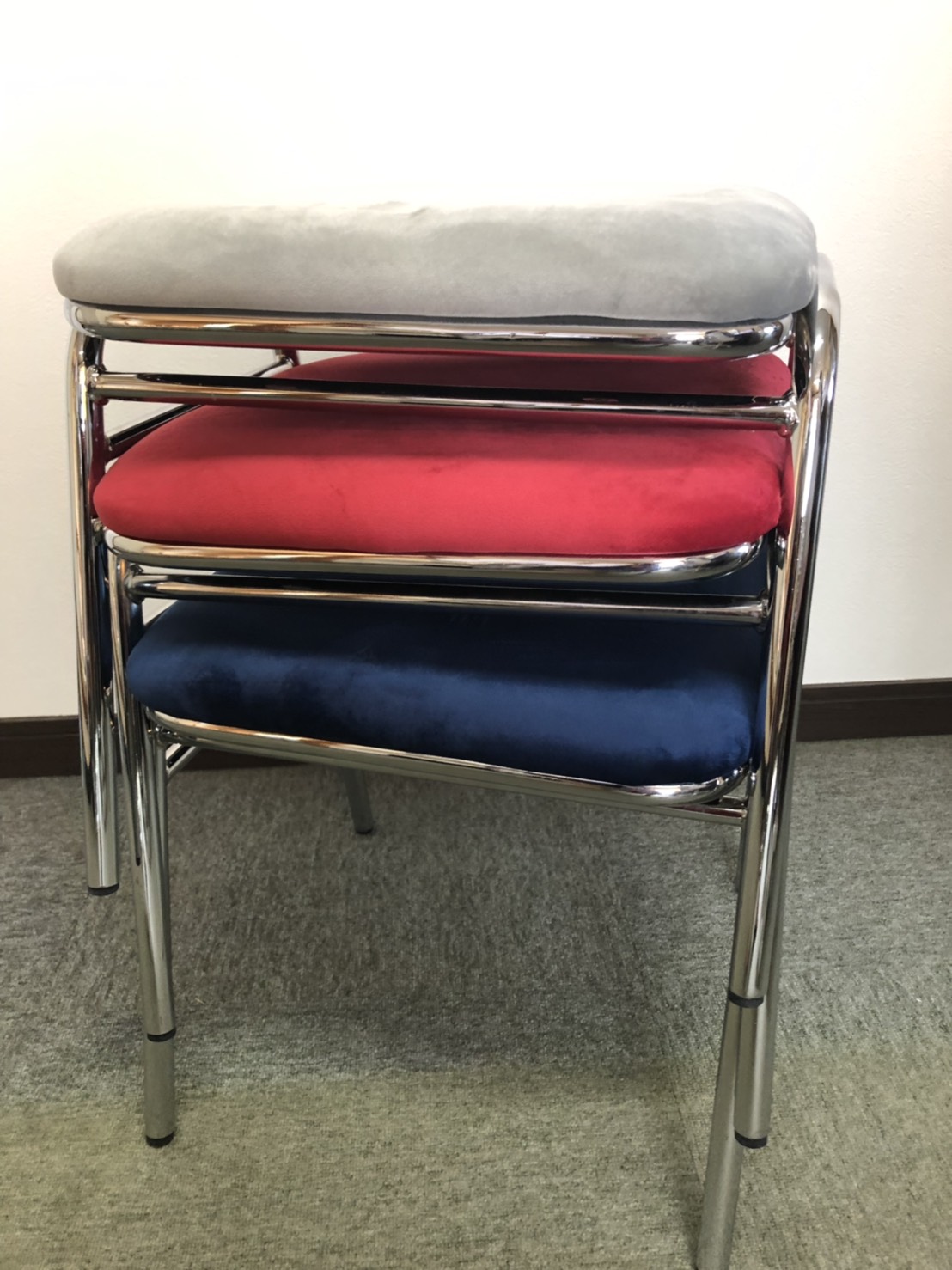 ゲーセン椅子の販売始めました！新品になります。 | 佐賀の激安家具