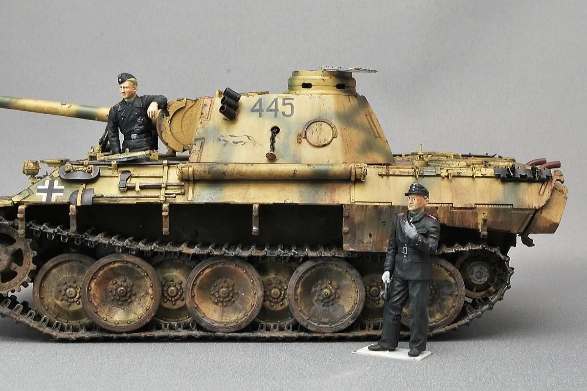 パンターD型 ドイツ軍中戦車 ドラゴン 1/35 組立と塗装・製作記・完成