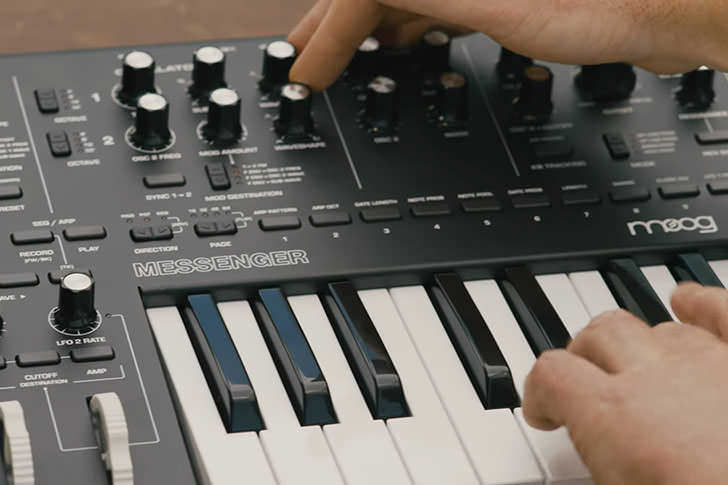 Moog Music、新製品「Messenger」のテイーザー動画を公開…… 32鍵の新型