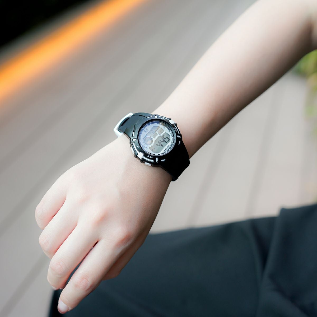 ICE digit explorer - ブラックホワイト - スモール | アイスウォッチ