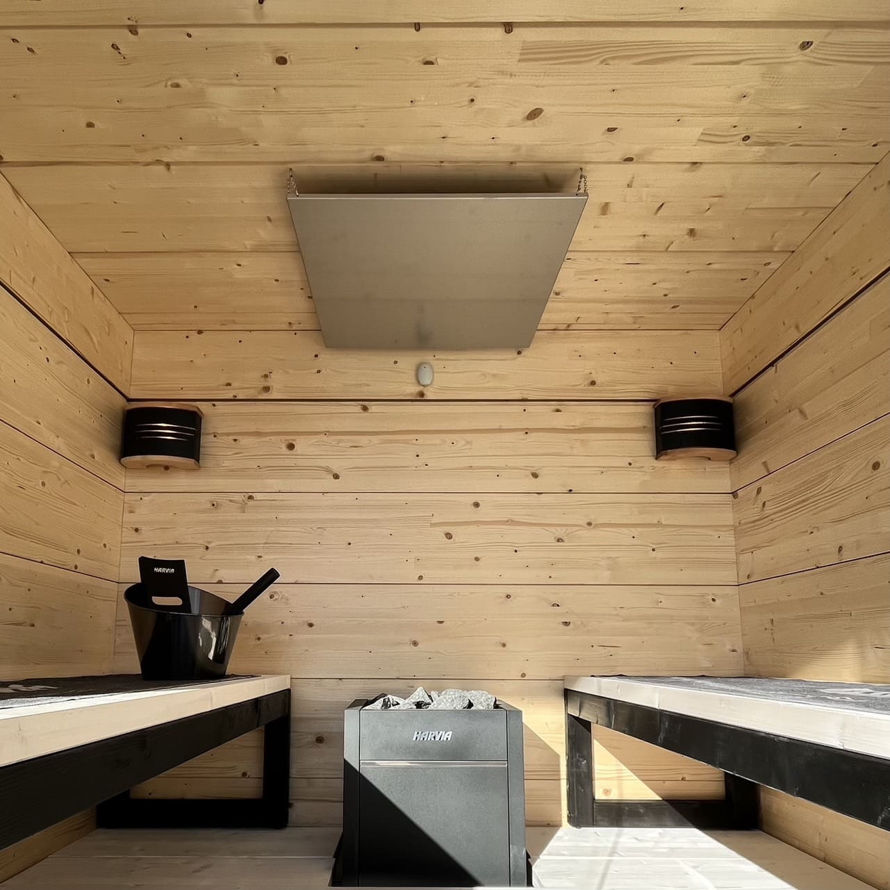 2_000000000253.jpg?v=