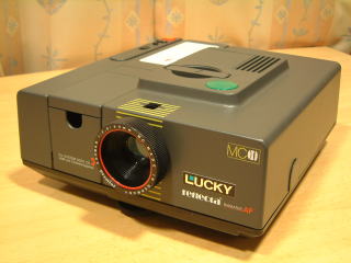 映写機クリニック スライド映写機 スライドプロジェクタ－ LUCKY