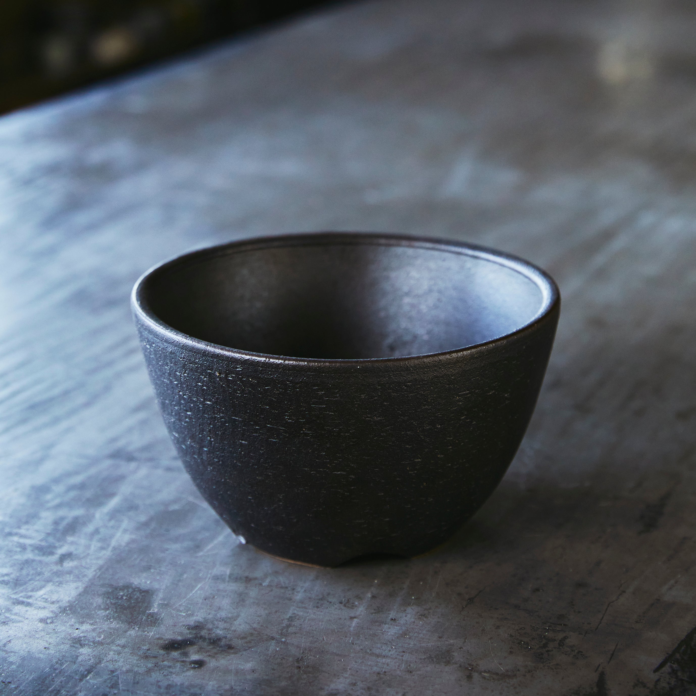 椿窯 荒尾浩之 植木鉢【お椀型・大】 – IEGNIM