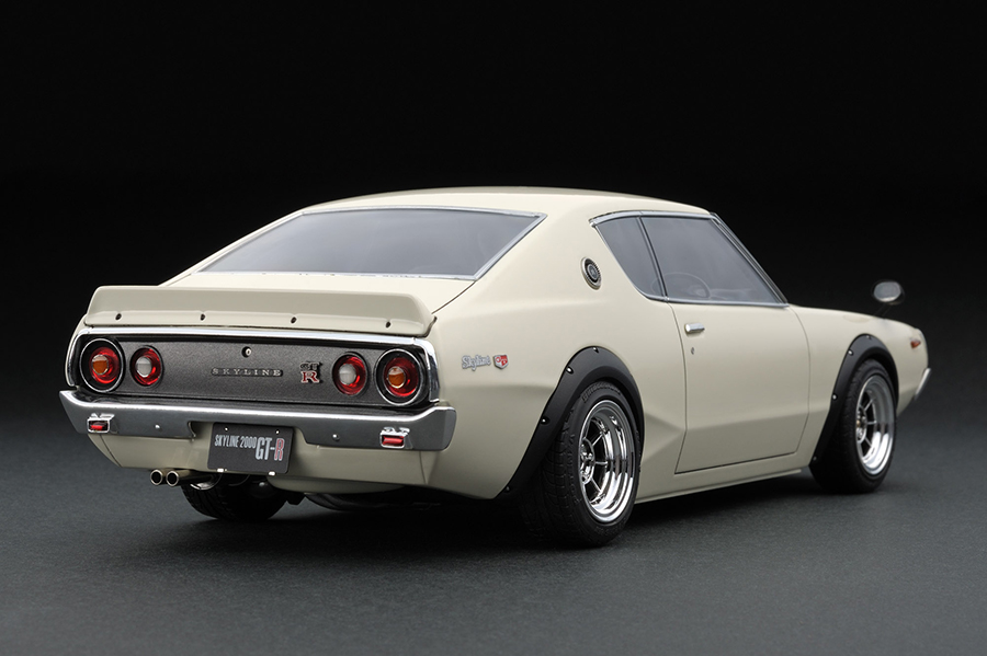 IG0033 1/18 Nissan Skyline 2000 GT-R (KPGC110) White | LINE UP