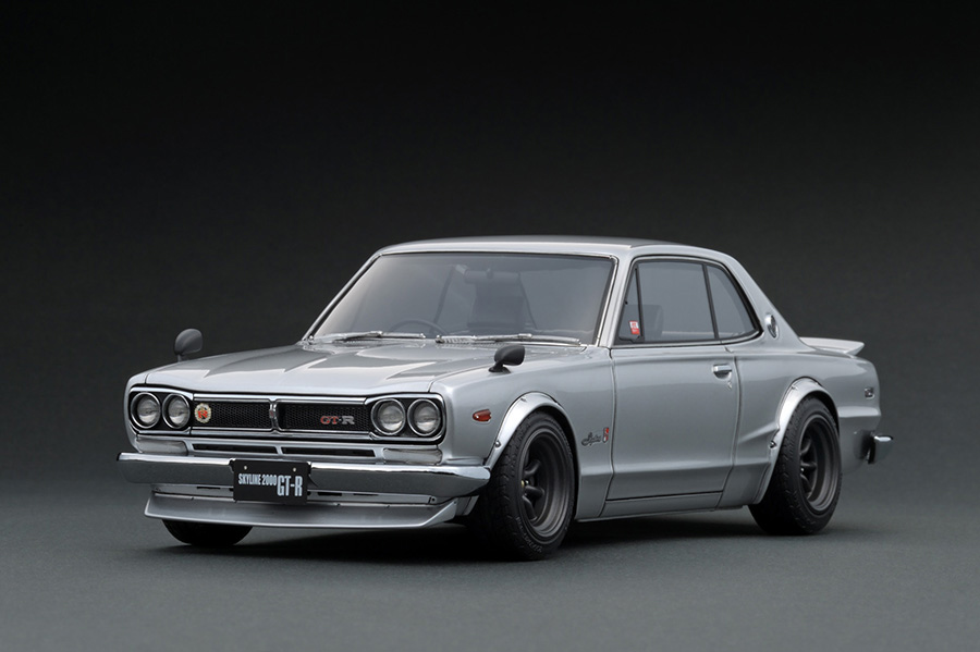 IG1786 1/18 Nissan Skyline 2000 GT-R (KPGC10) Silver | LINE UP