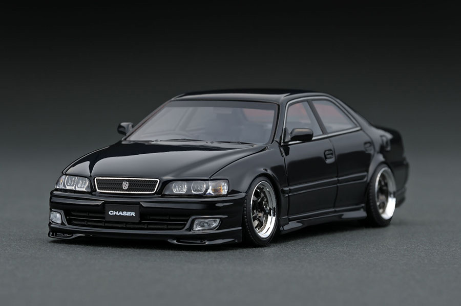 IG1235 1/43 Toyota Chaser Tourer V (JZX100) Black | LINE UP