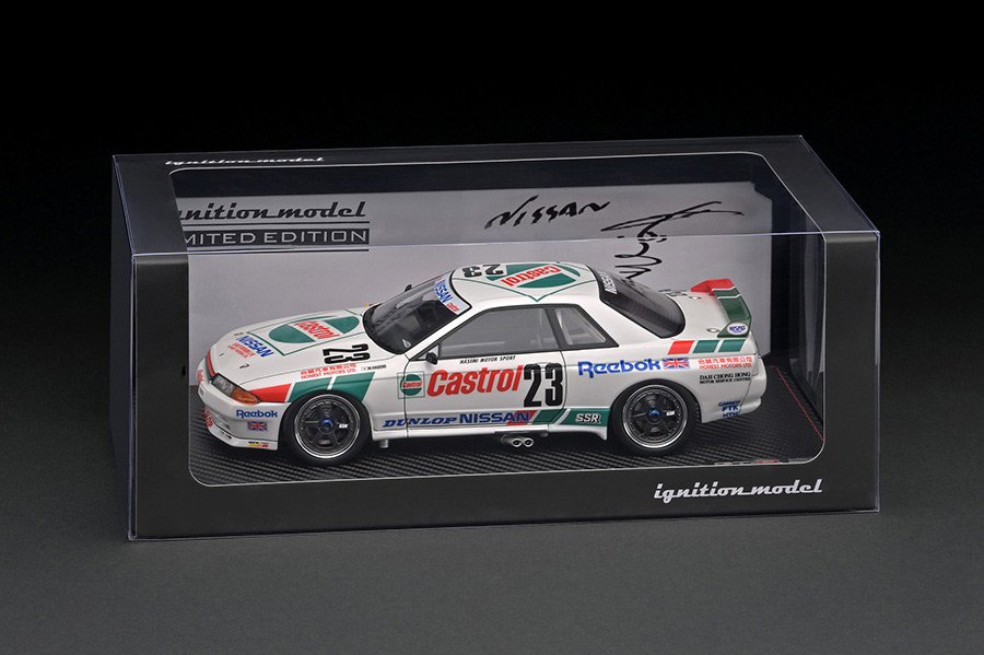 IG2777 1/18 CASTROL SKYLINE (#23) 1990 Macau With Engine | LINE UP