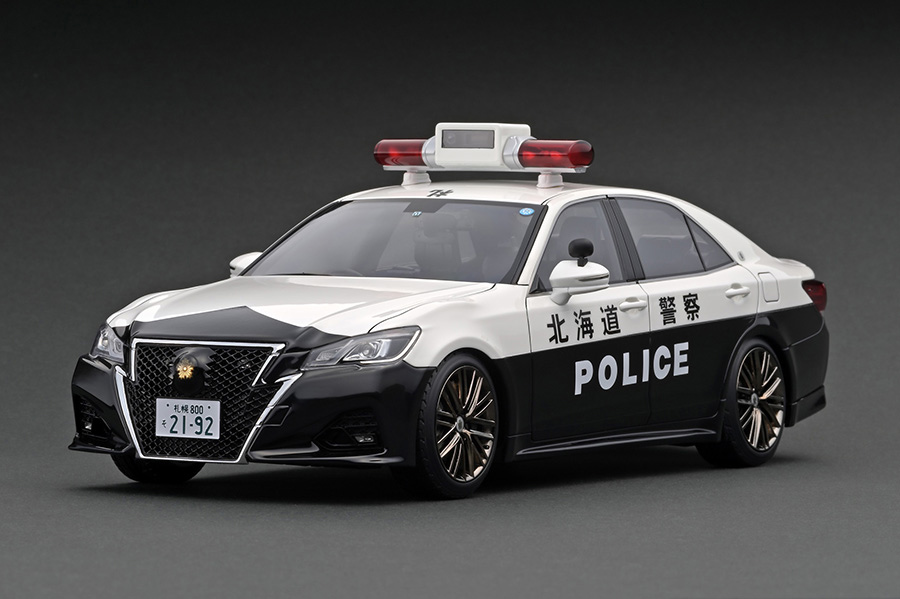 IG2192 1/18 Toyota Crown (GRS214) 北海道警察交通部交通機動隊車両