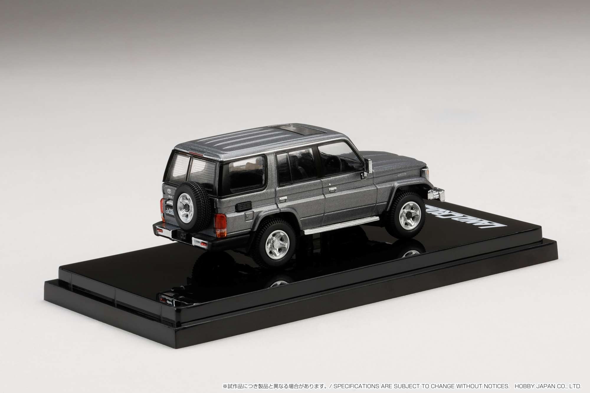 Hobby Japan HJ642038BGM Toyota LANDCRUISER 70 ZX 4DOOR '2001 GRAY