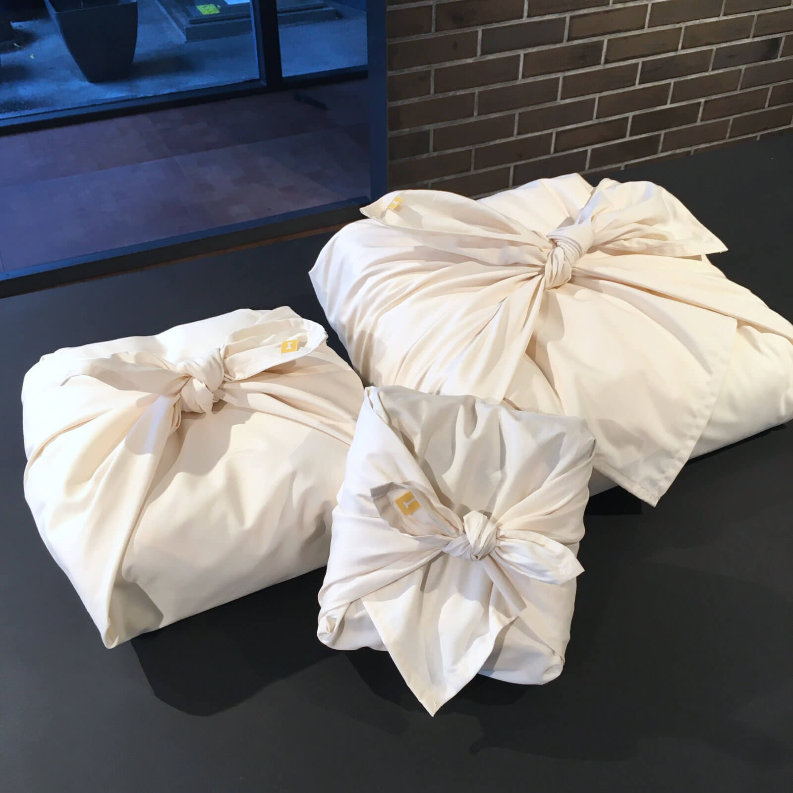 風呂敷ラッピング（小） | オーガニックコットン100%・今治タオルの