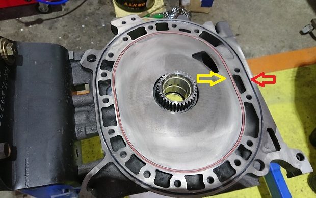 マツダ RX-7(FD3S)の13Bエンジンフルオーバーホール！ | イキクル