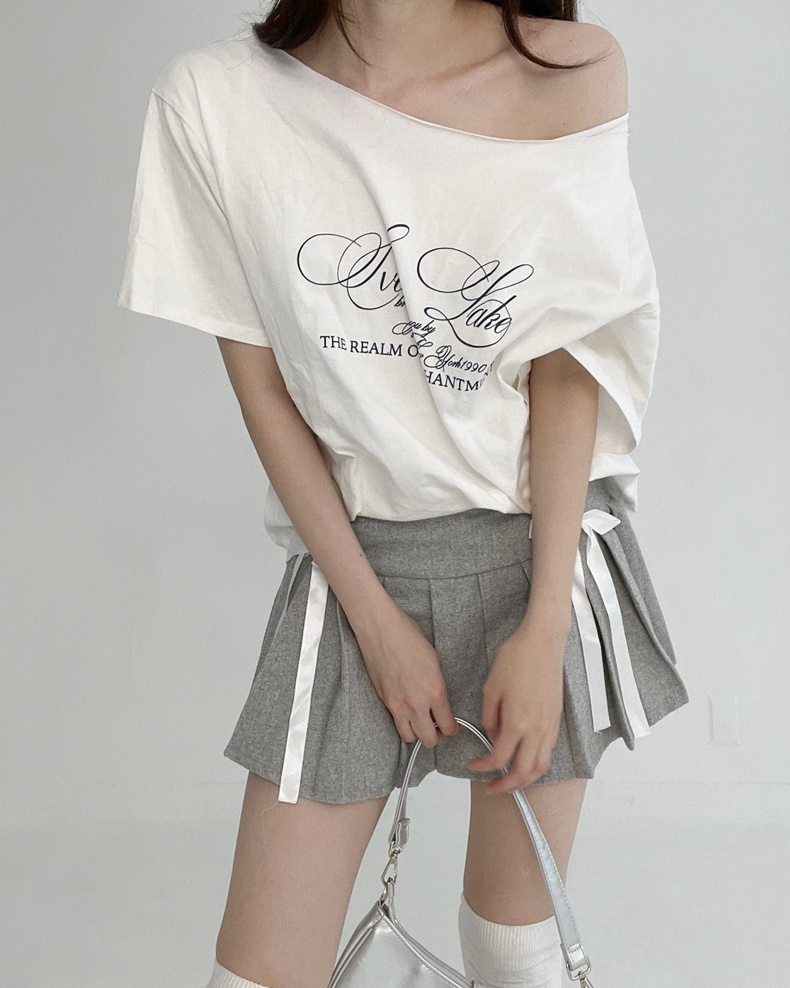 Off-shoulder Tops・全1色 – iine
