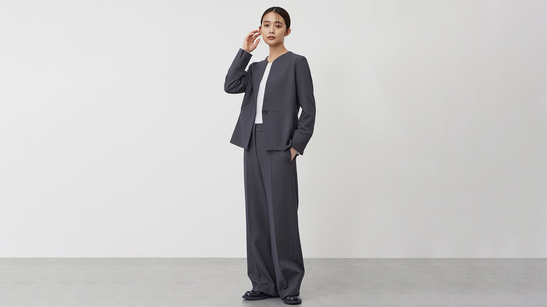 PLST(プラステ)公式 | スーツ(レディース)