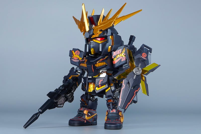 Gundam' x Nike SB Limited Edition Mini Figures | Hypebeast