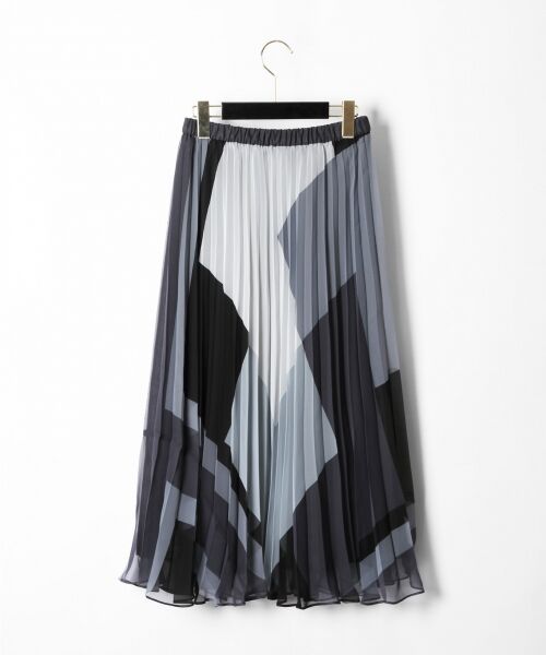 セール】 【安室奈美恵さん着用】プリントプリーツスカート （ミニ