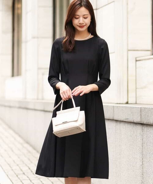 セール】 サテンジョーゼット タックワンピース （ロング・マキシ丈