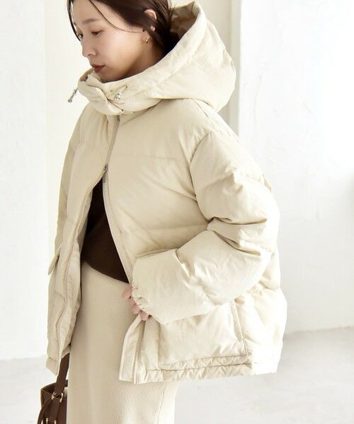 セール】 quaranciel: フーディー & ハイネック 2way ショート ダウン