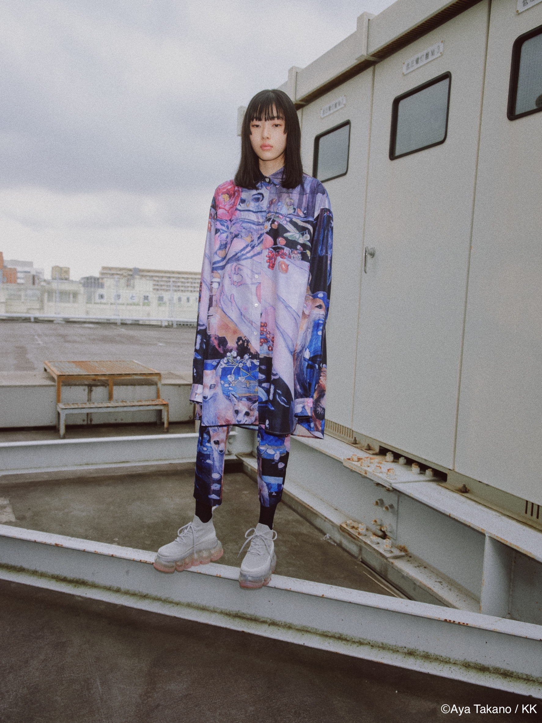 ミキオサカベ」が現代美術家のタカノ綾とコラボ - TOKION