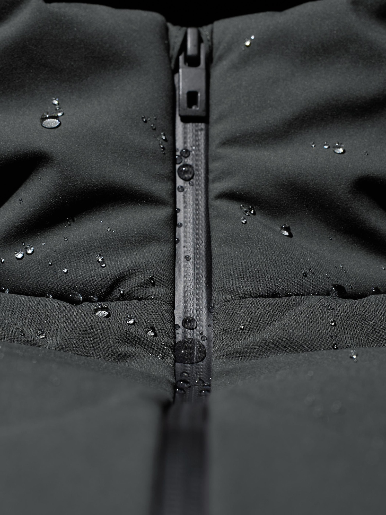 ユニクロ公式 | シームレスダウンパーカ