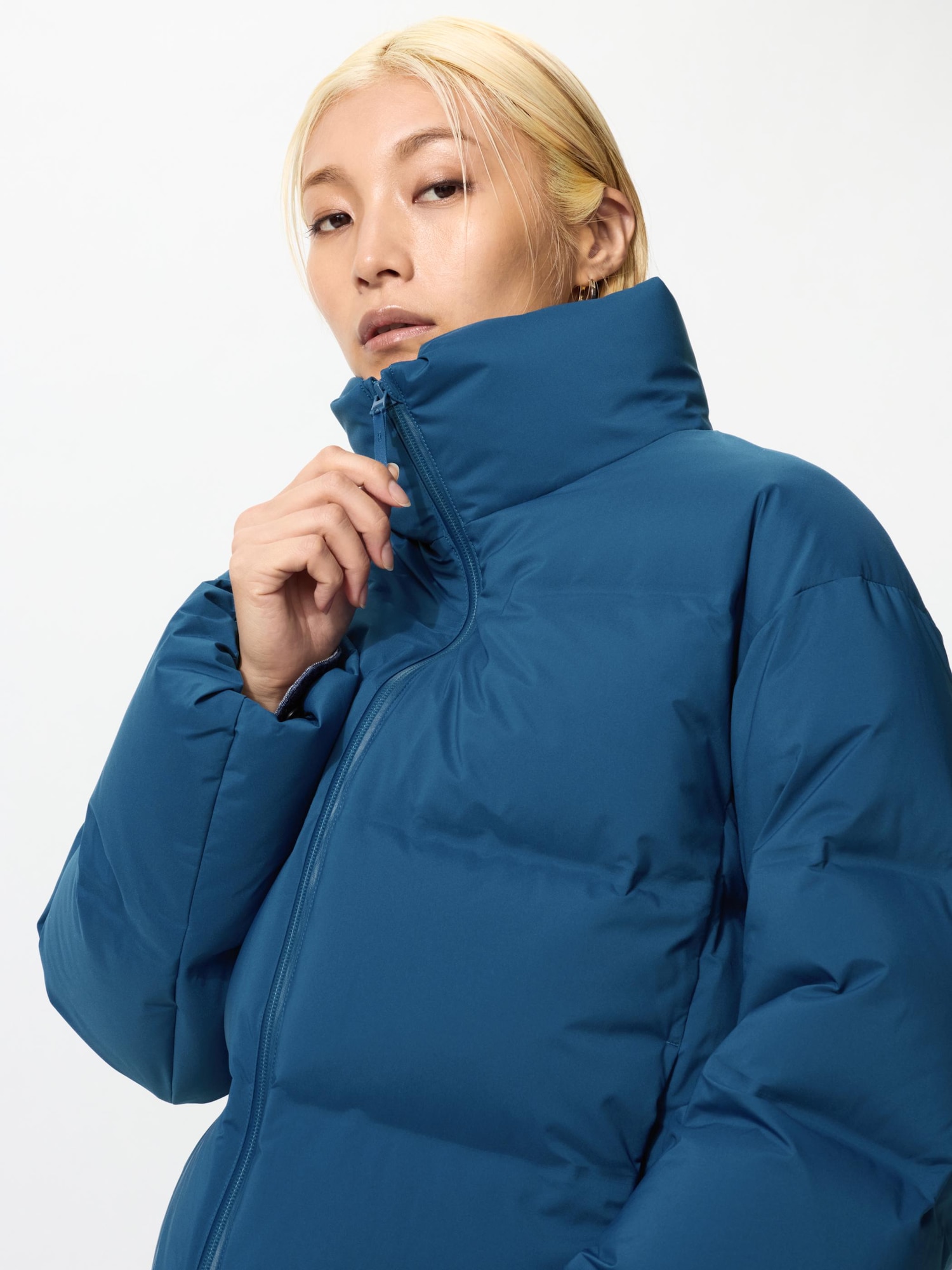 ユニクロ公式 | シームレスダウンショートジャケット