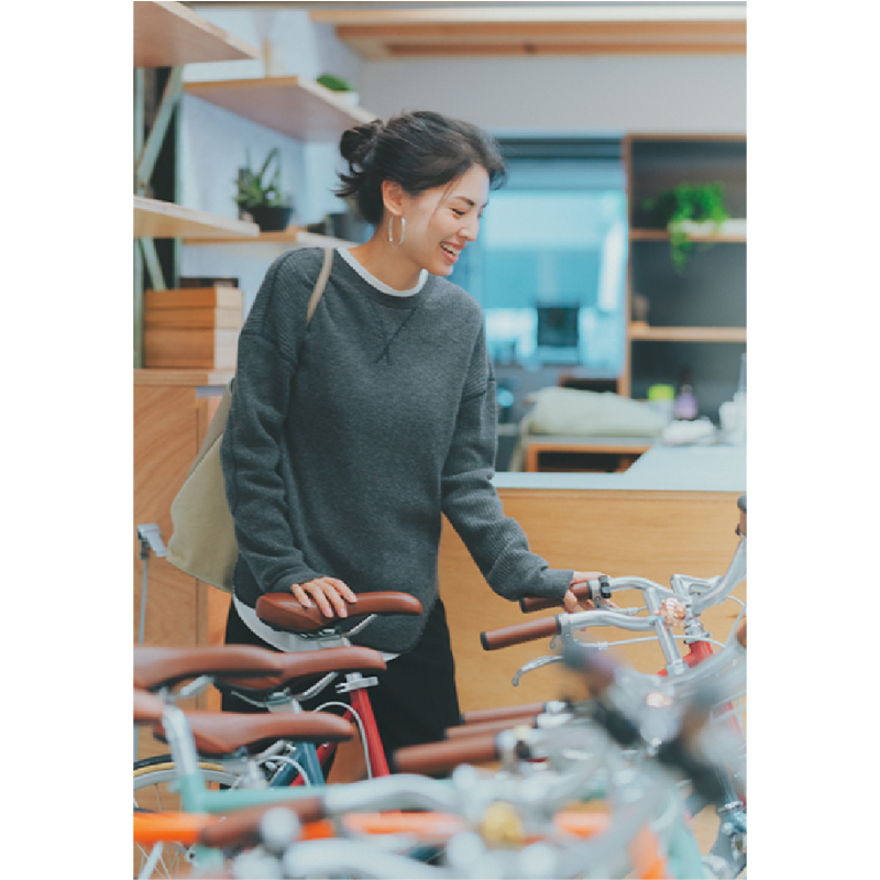 オシャレ上手が続々注目【安西こずえさん×職人技】“長く着る”カシミア