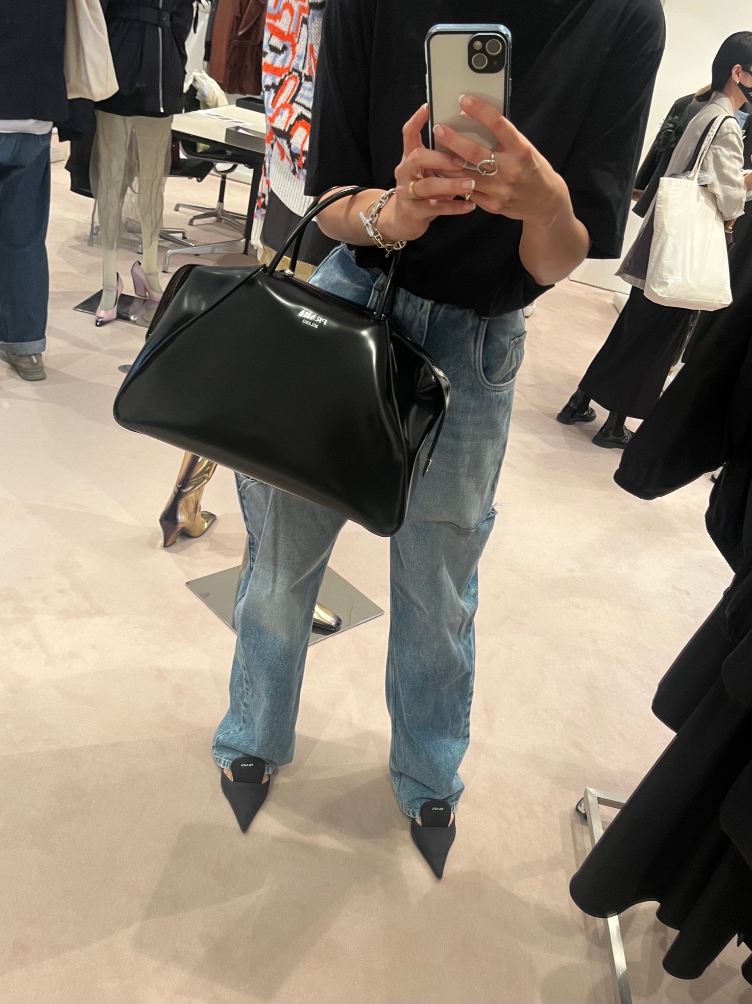 メゾン マルジェラのスラッシュデニム』が大活躍の理由【VERYNaVY編集