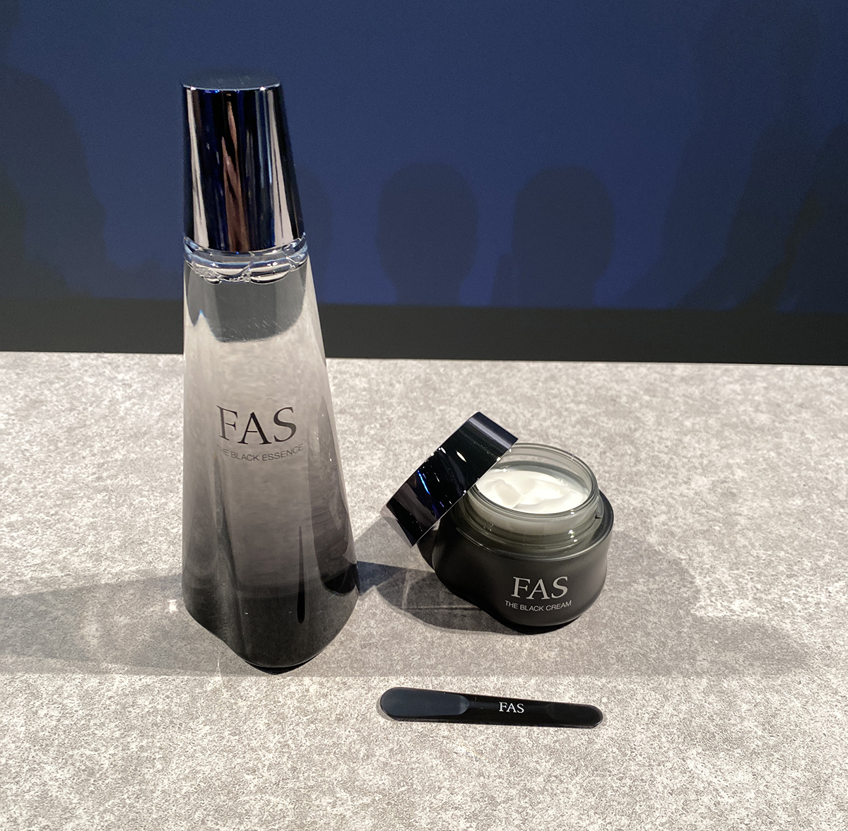 ほぼ美容液の化粧水!?注目のスキンケアブランド【FAS(ファス)】とは