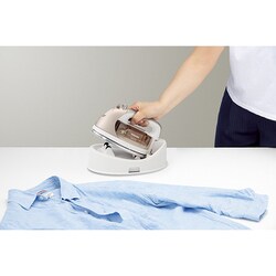 ヨドバシ.com - 東芝 TOSHIBA コードレススチームアイロン 美（ミ