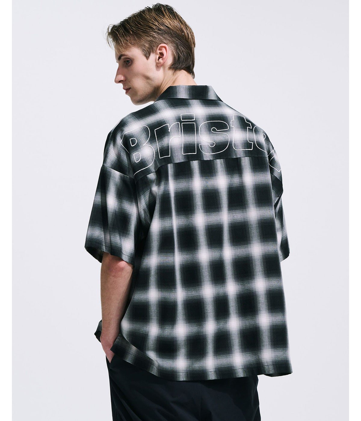 BIG LOGO S/S BAGGY SHIRT | F.C.Real Bristol(エフシーレアル