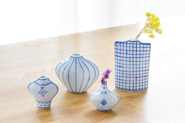 瀬戸焼編③】あざやかな藍色と手描きの味わいが心地よく調和する、窯元