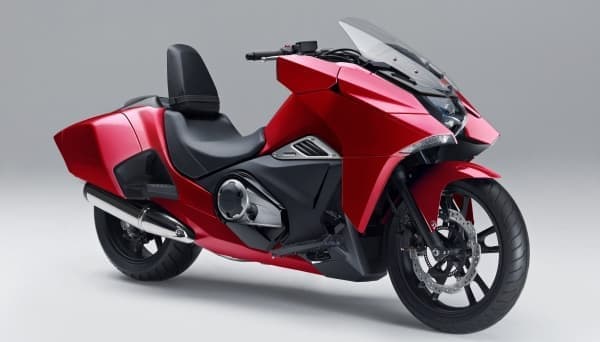 ホンダ「NM4」が『AKIRA』にまた一歩近づいた？ ― 11色のカラー