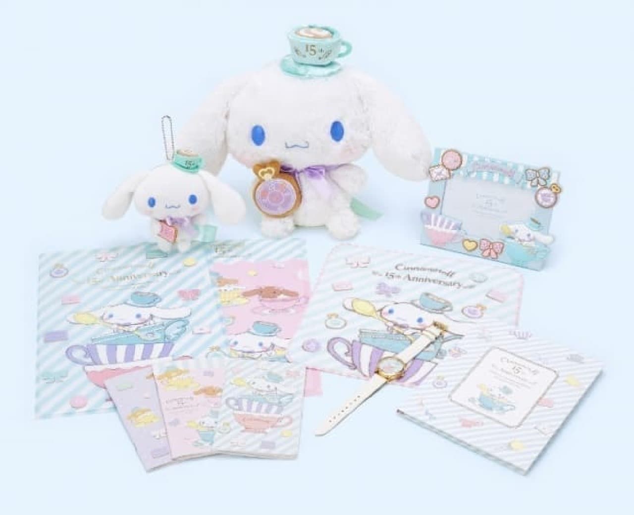 シナモロールがデビュー15周年--記念のぬいぐるみやプチタオルなど9