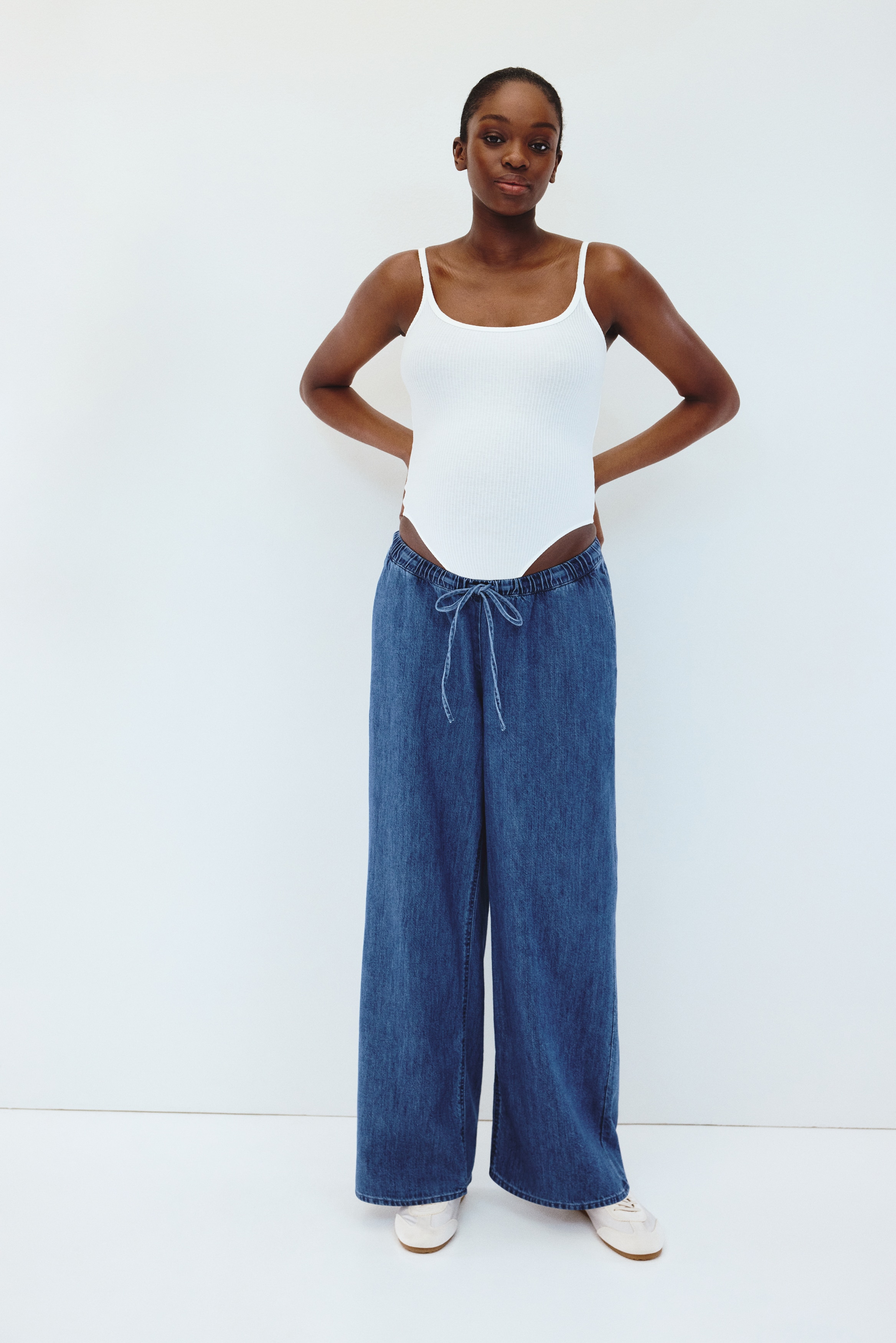 MAMA Denim Drawstring Pants - Denim blue - Ladies | H&M US