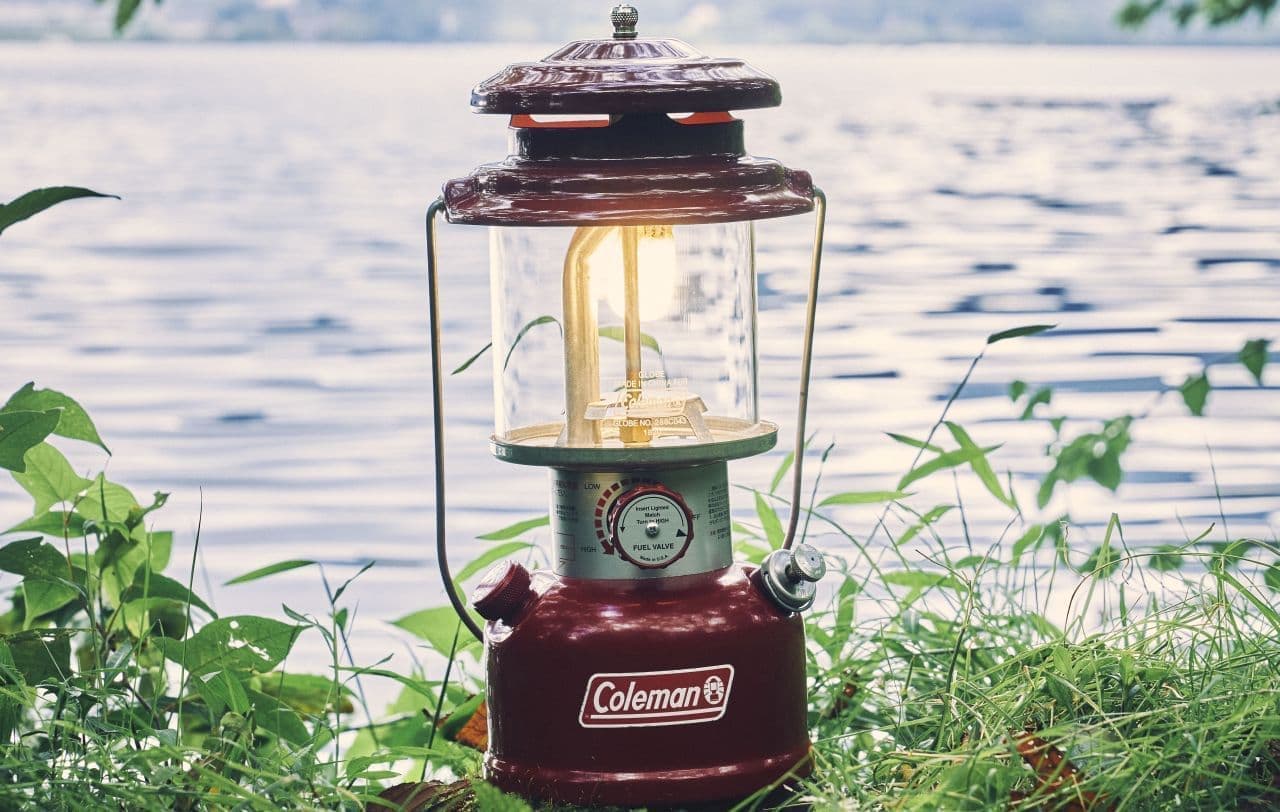 新色「コールマンレッド」追加！ コールマン「286Aワンマントル