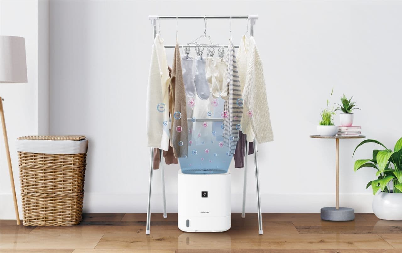 洗濯物を下から乾燥！ 物干しラック下のデッドスペースから風を届ける