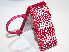 iida「Art Editions YAYOI KUSAMA」3モデルを7月30日に発売：価格は100