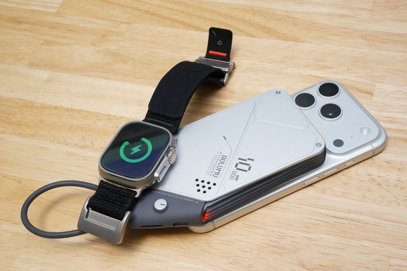 Apple Watchも充電できるAulumuの3in1モバイルバッテリー「M10」を試す