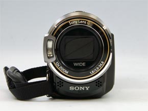 上位機の画質と付加価値を注ぎ込んだ中級機 ハンディカム「HDR-CX370V