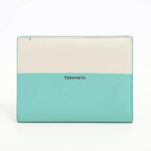 ティファニー レザー パスポートケース ブルー ABランクの買取実績