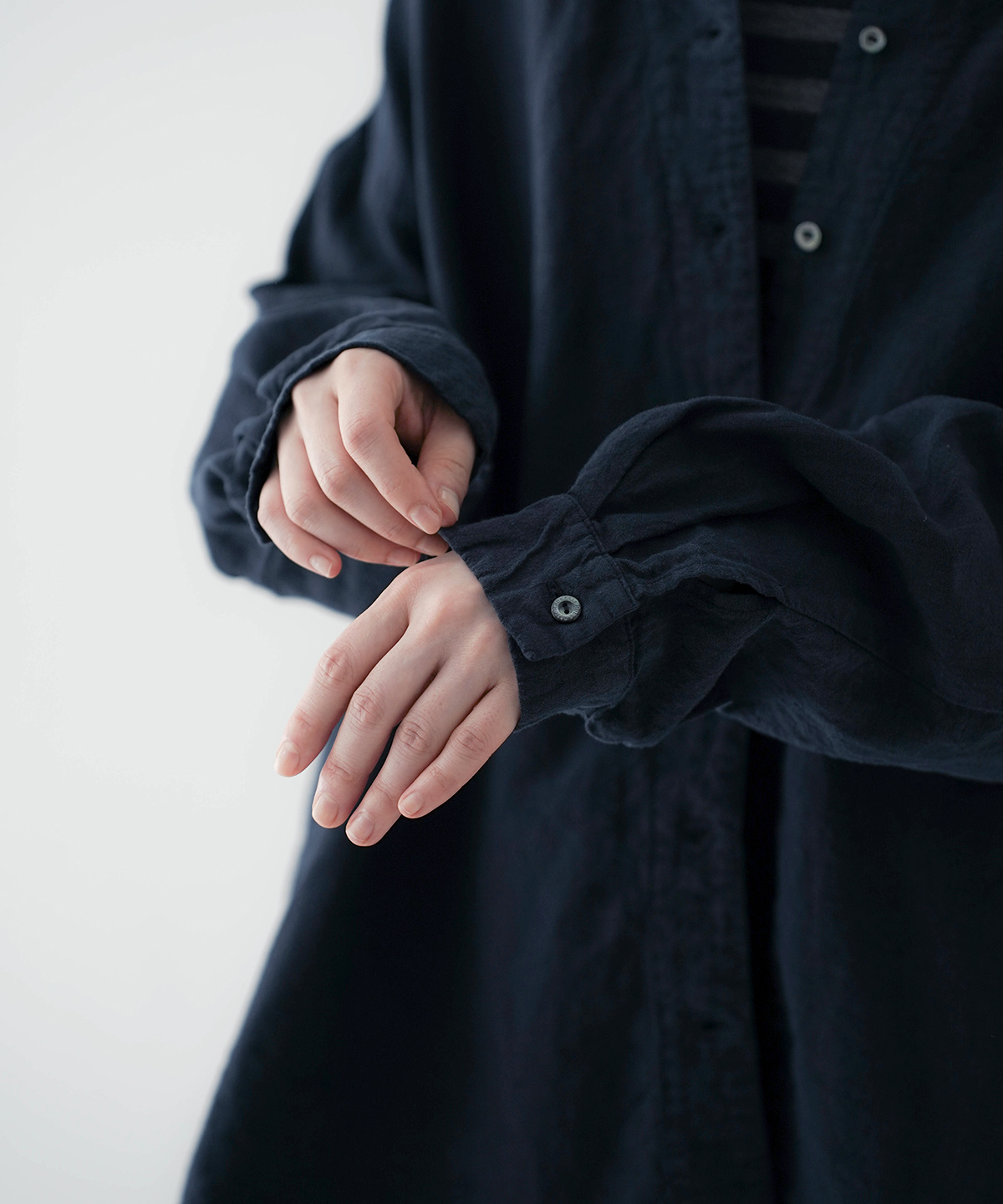 リネン近江晒しオープンカラーシャツ｜nest Robe / CONFECT ONLINE SHOP